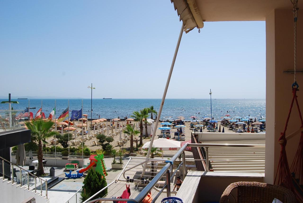 Apartament Teuta *